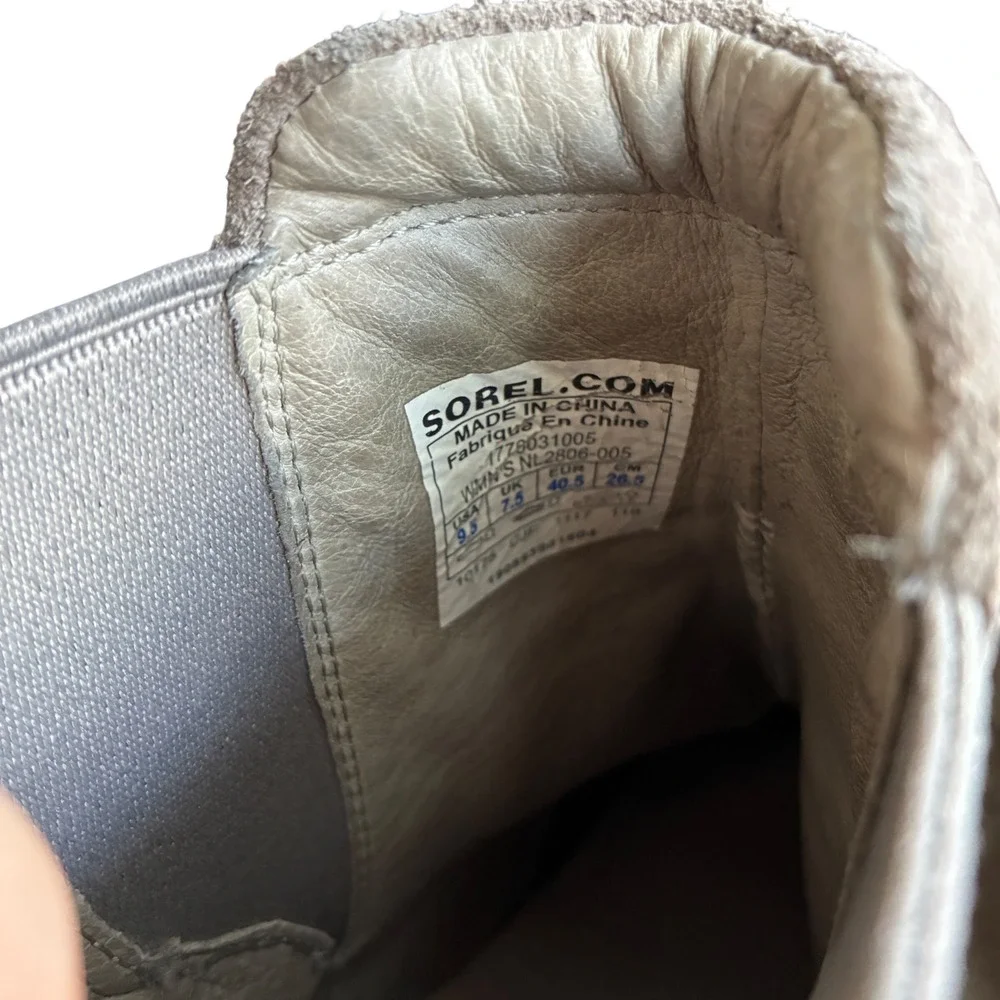 Sorel Lea Wedge Boots Womens 9.5 Grey Good Waterproof Suede Chelsea NL2806-005